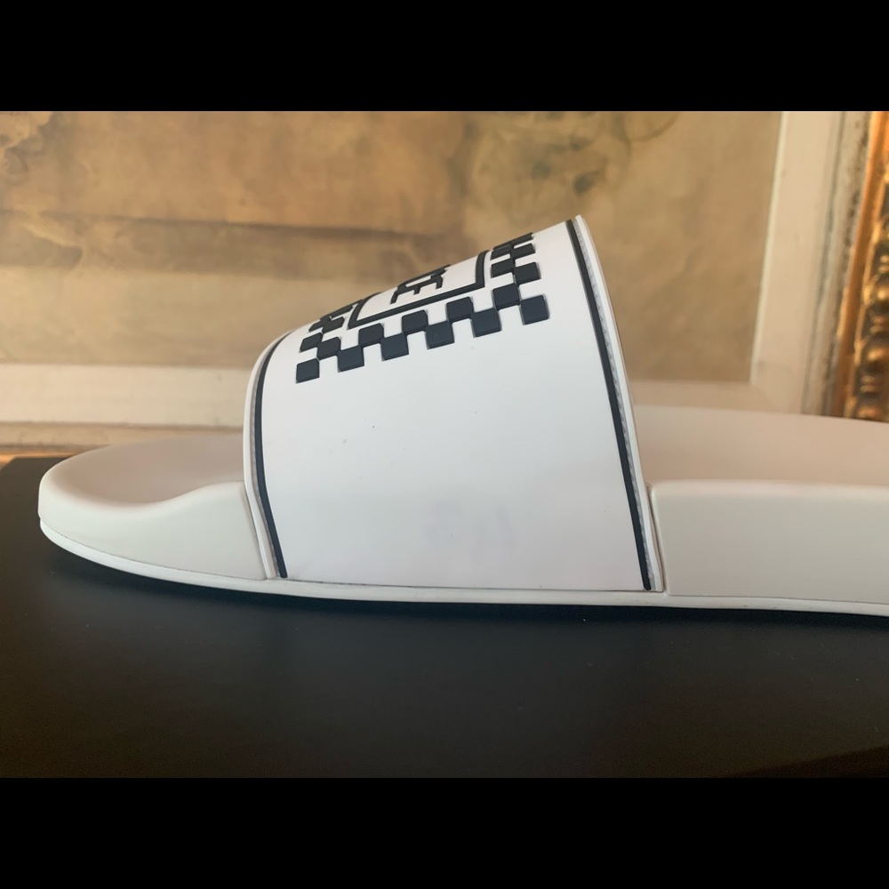 VERSACE SLIDES - Picture 7 of 13